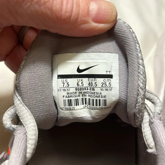 NIKE Flex Contact Competition Running Shoes, Gray, Orange - Picture 7 of 9